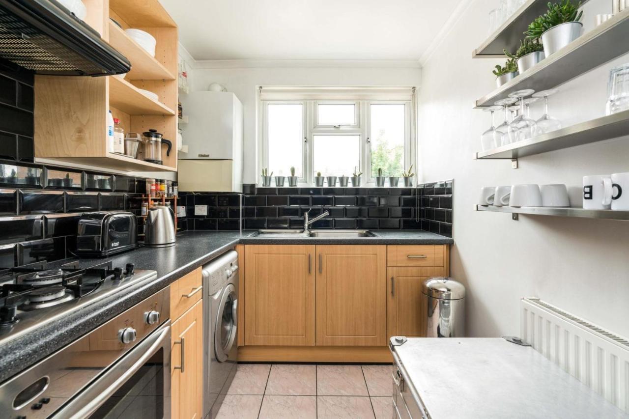Super 1 Bed Flat Hoxton Zone 1